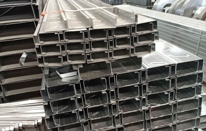 201/202 Stainless steel channel steel - Image 2