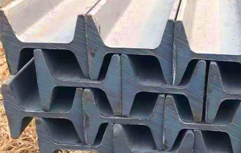 Q355 Galvanized I-beam - Image 2